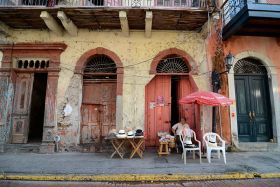 casco viejo, Panana hat vendor – Best Places In The World To Retire – International Living